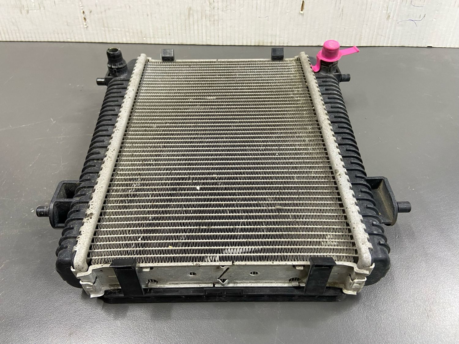 BMW M4 G82 G22 Coolant Radiator 8095285 OEM Less Used Product