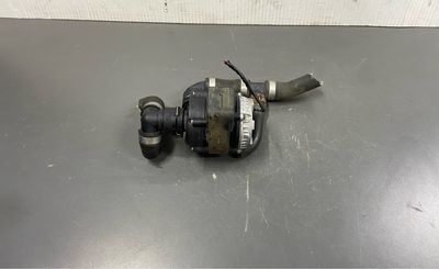 BMW i3 101 Electric Coolant/ Water Pump 8600286 OEM Product Used BMW i3 101 Electric Coolant/ Water Pump 8600286 OEM Product Used