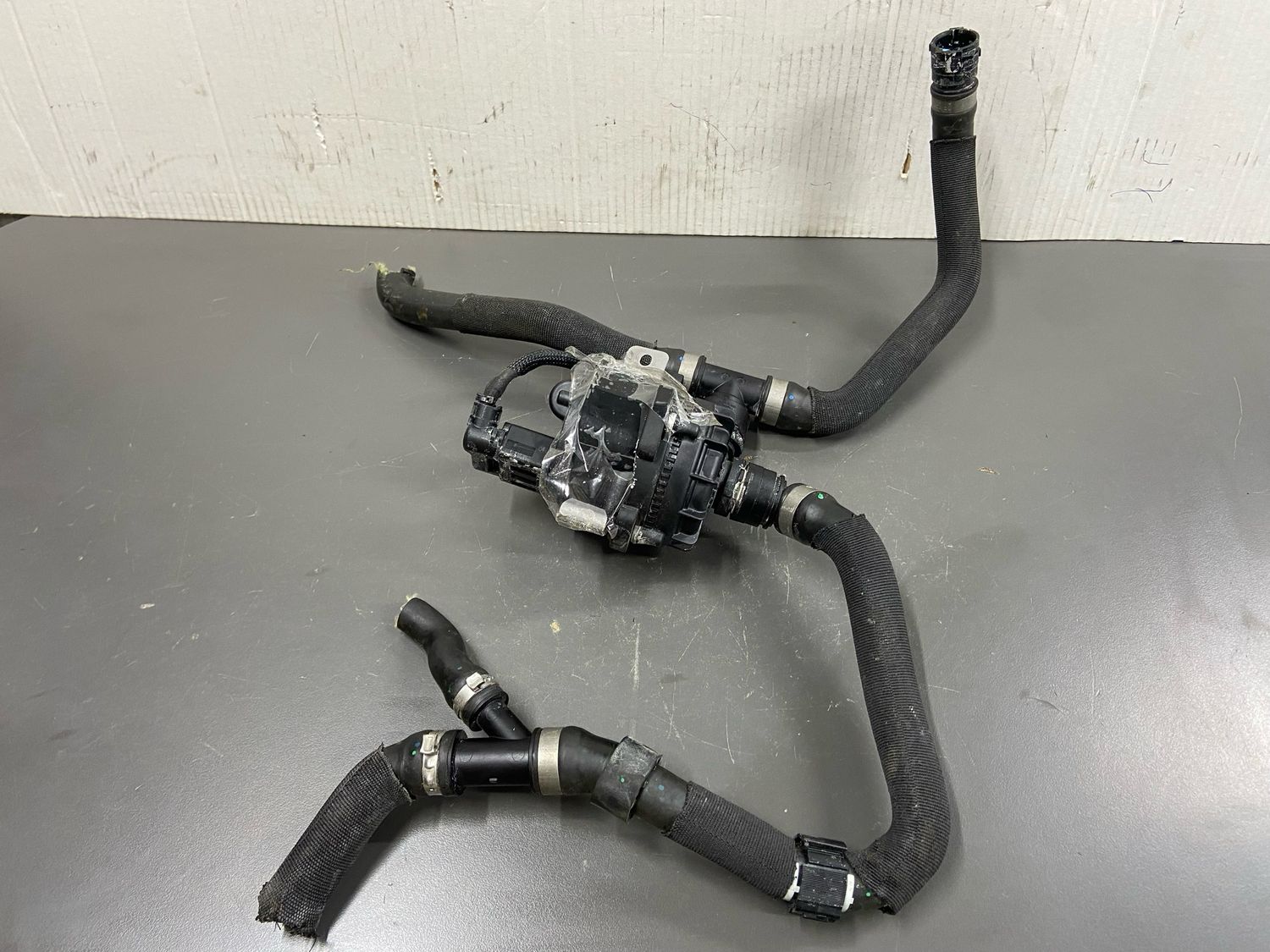 BMW X5 G05 X7 G07 Electric Coolant/water Pump 9455038 OEM Product Used
