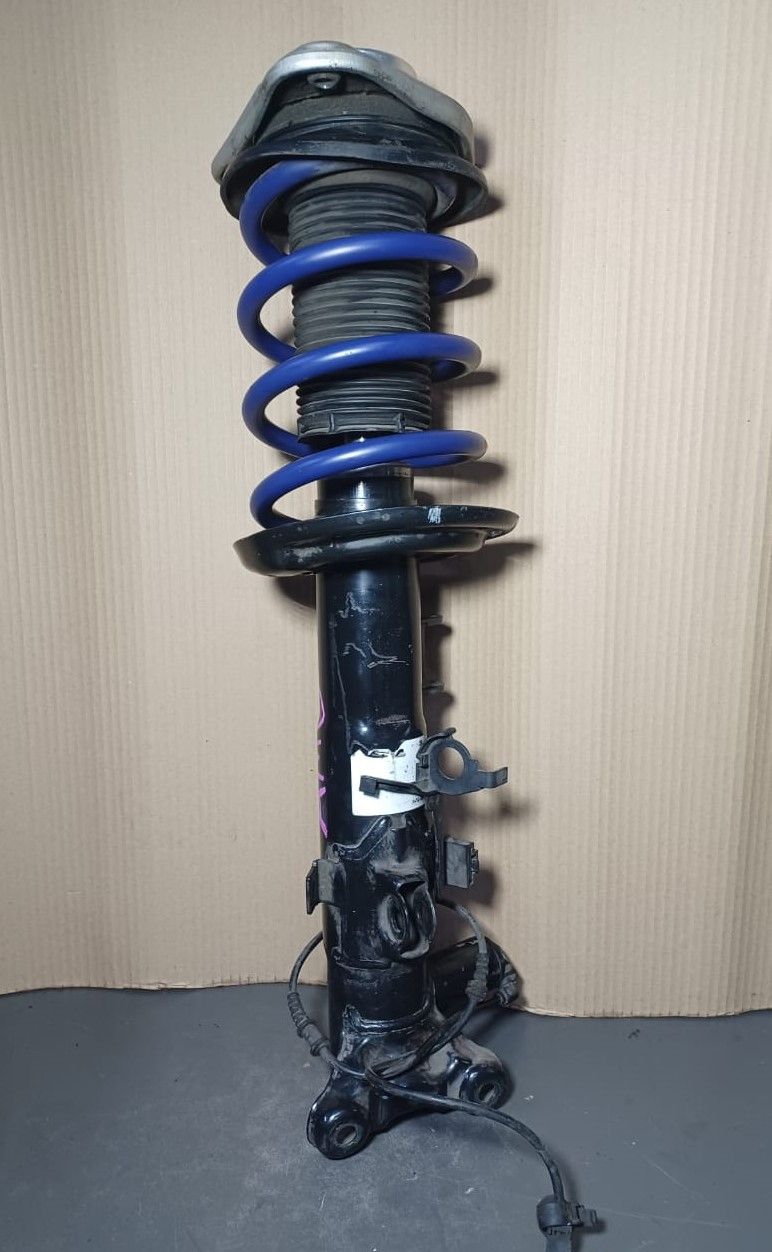 2010-2018 Mercedes-Benz E-Class W212 E63 CLS63 AMG Front Left Shock Absorbed Coil Spring A212 323 05 20 OEM