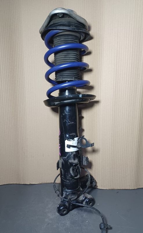 2010-2018 Mercedes-Benz E-Class W212 E63 CLS63 AMG Front Left Shock Absorbed Coil Spring A212 323 05 20 OEM