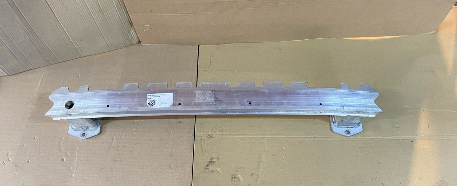 BMW G30 Rear Bumper Reinforcement 7473636 OEM Product Used