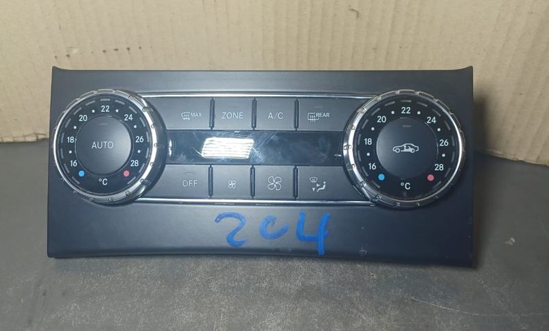 2012-2014 Mercedes-Benz C-Class W204 C300 AMG C63 AC A/C Heater Climate Control A204 900 58 05 OEM