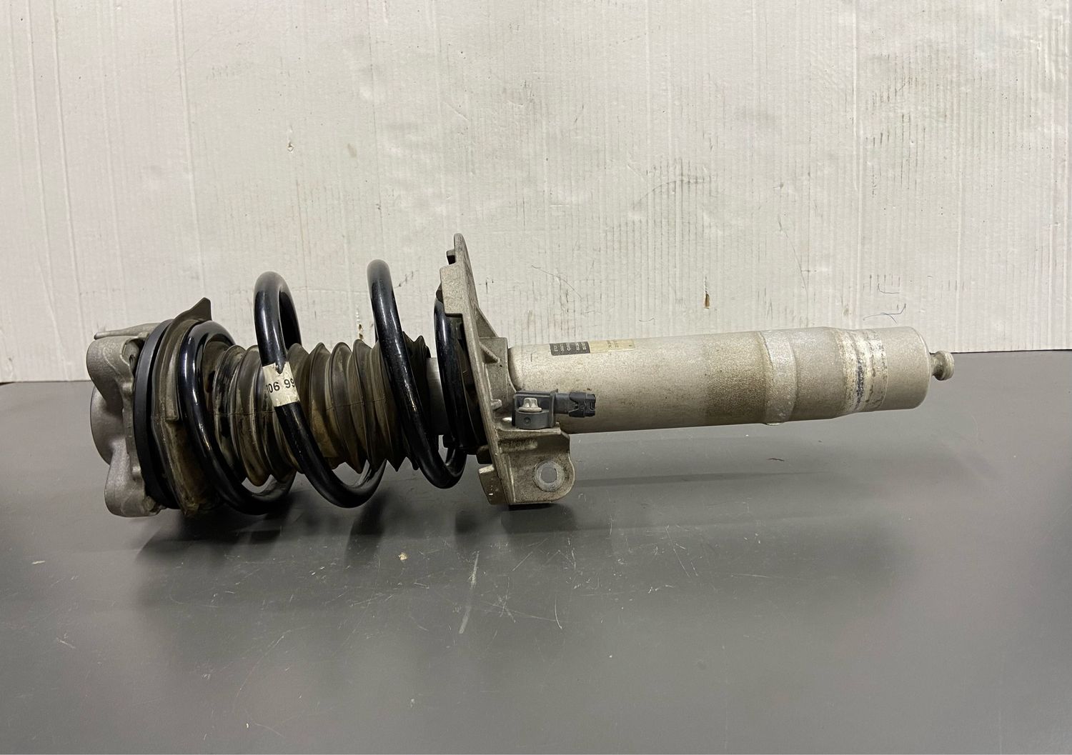 BMW G80 Front Right Side Spring Strut 2866910 OEM Product Used