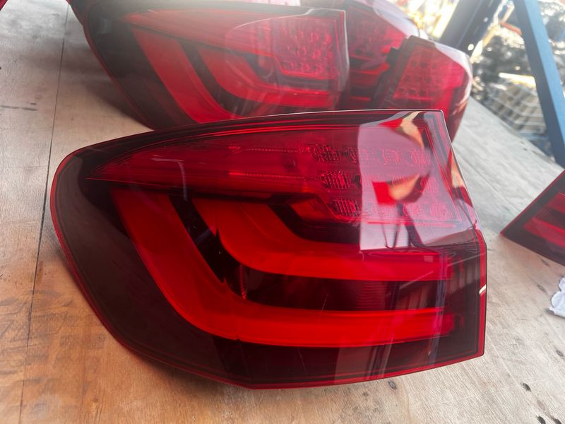 BMW F11 Fender Left 7203233