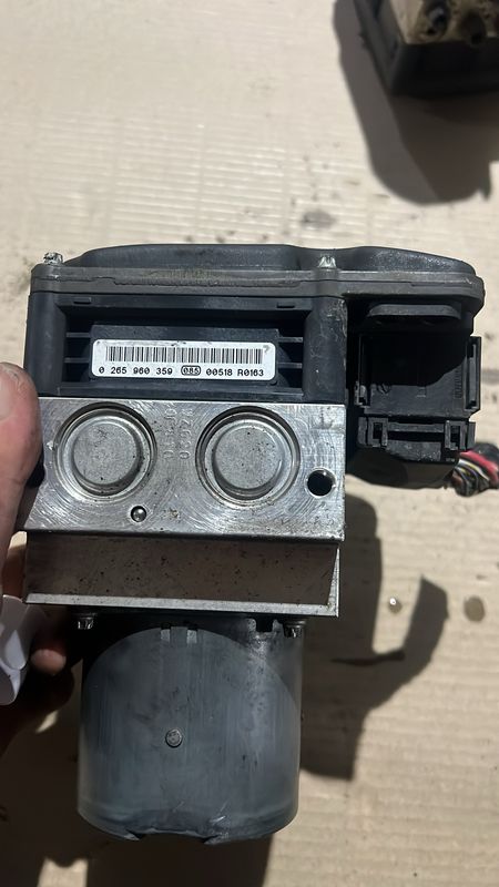 ABS BMW E70 6793488