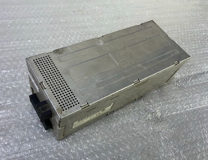 BMW E65 E66 Hifi Sound Amplifier 6922807Logic 7 DSP OEM Product Used