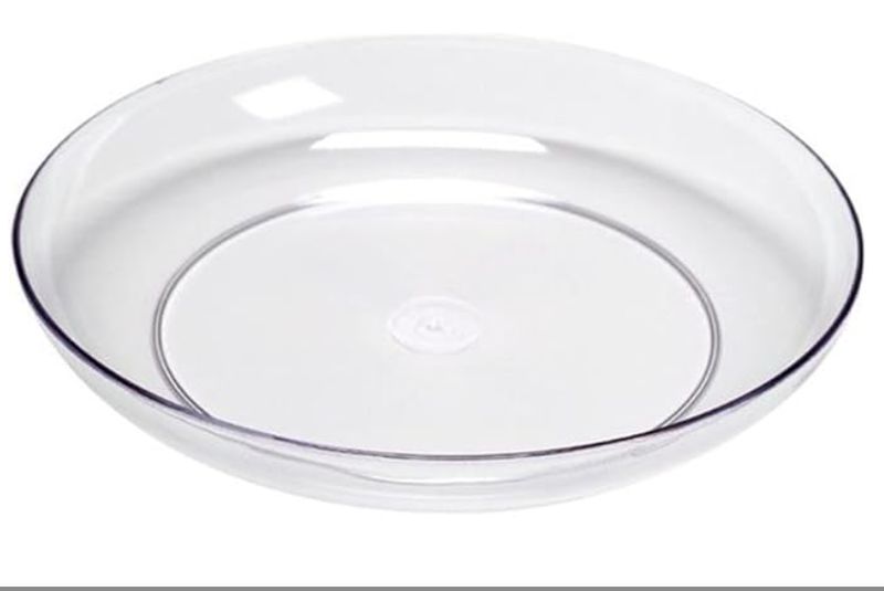 Plastic flower plate 7 1/5