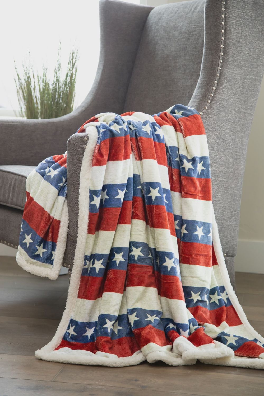 Sherpa Americana Throw