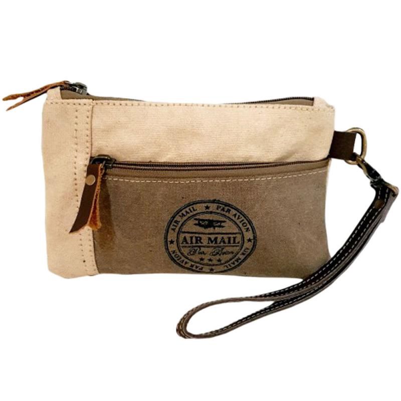 B.I. 54860 Star Wristlet
