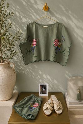 Top rose verde salvia 
