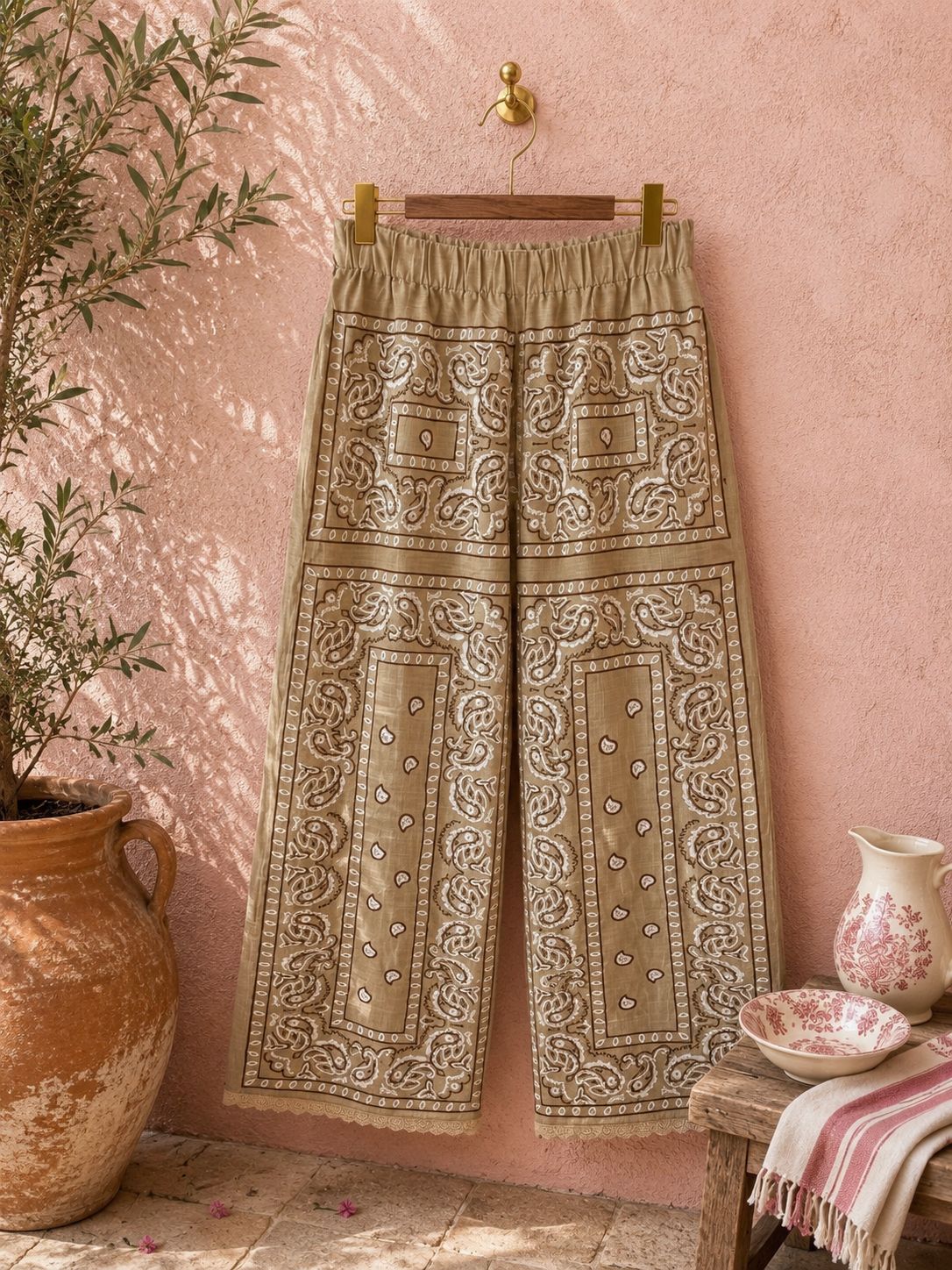 Pantaloni bandana ricamati beige Orsina