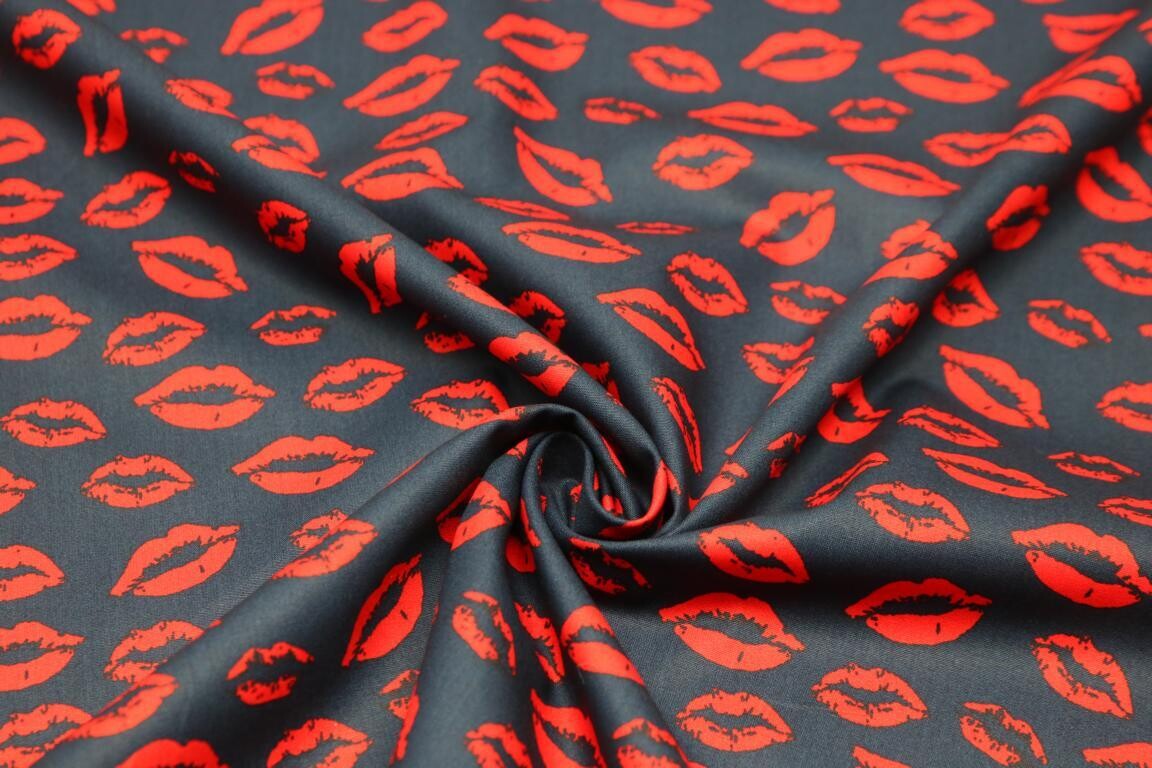 Baumwolle &quot;Kiss&quot;, dunkelblau, rot