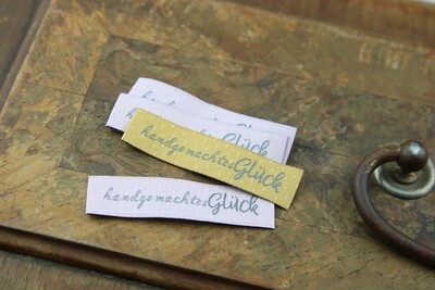 Webetikett &quot;Handgemachtes Glück&quot;, acufactum, senfgelb