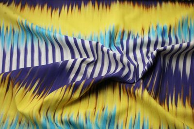 Baumwoll-Batist "Keola", gelb, lila, weiß, blau