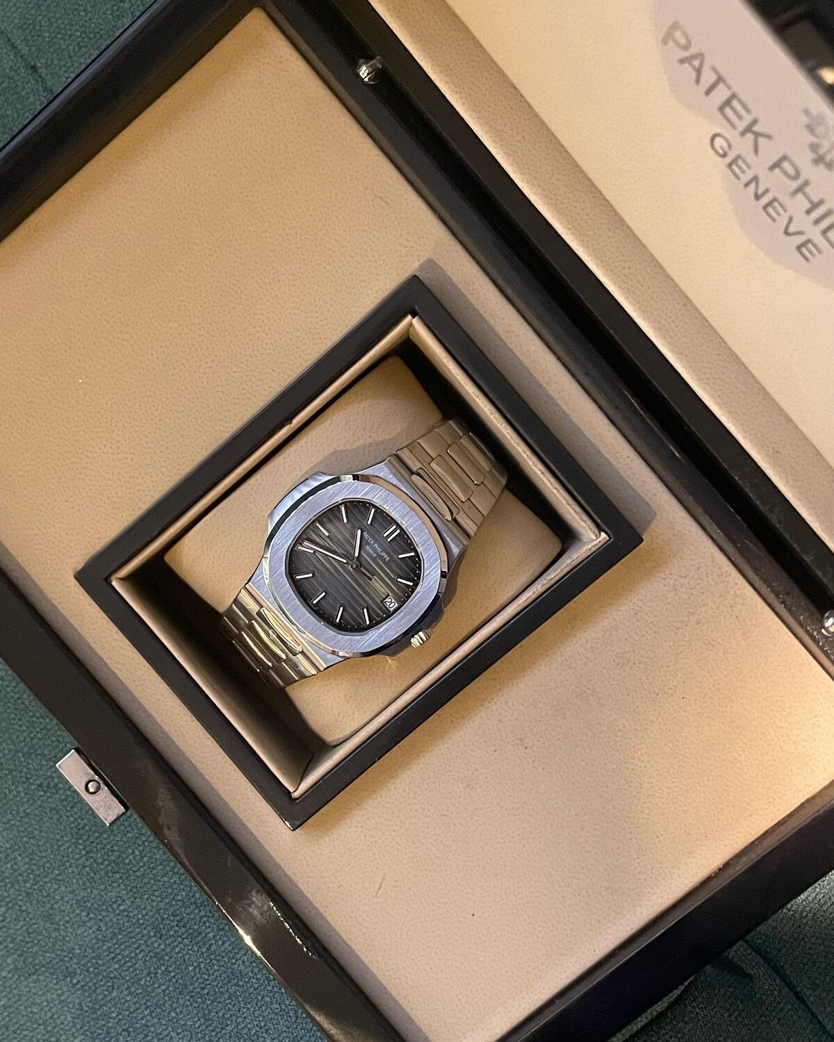 Nautilus Blue dial 5711/1A Super Clone Patek 