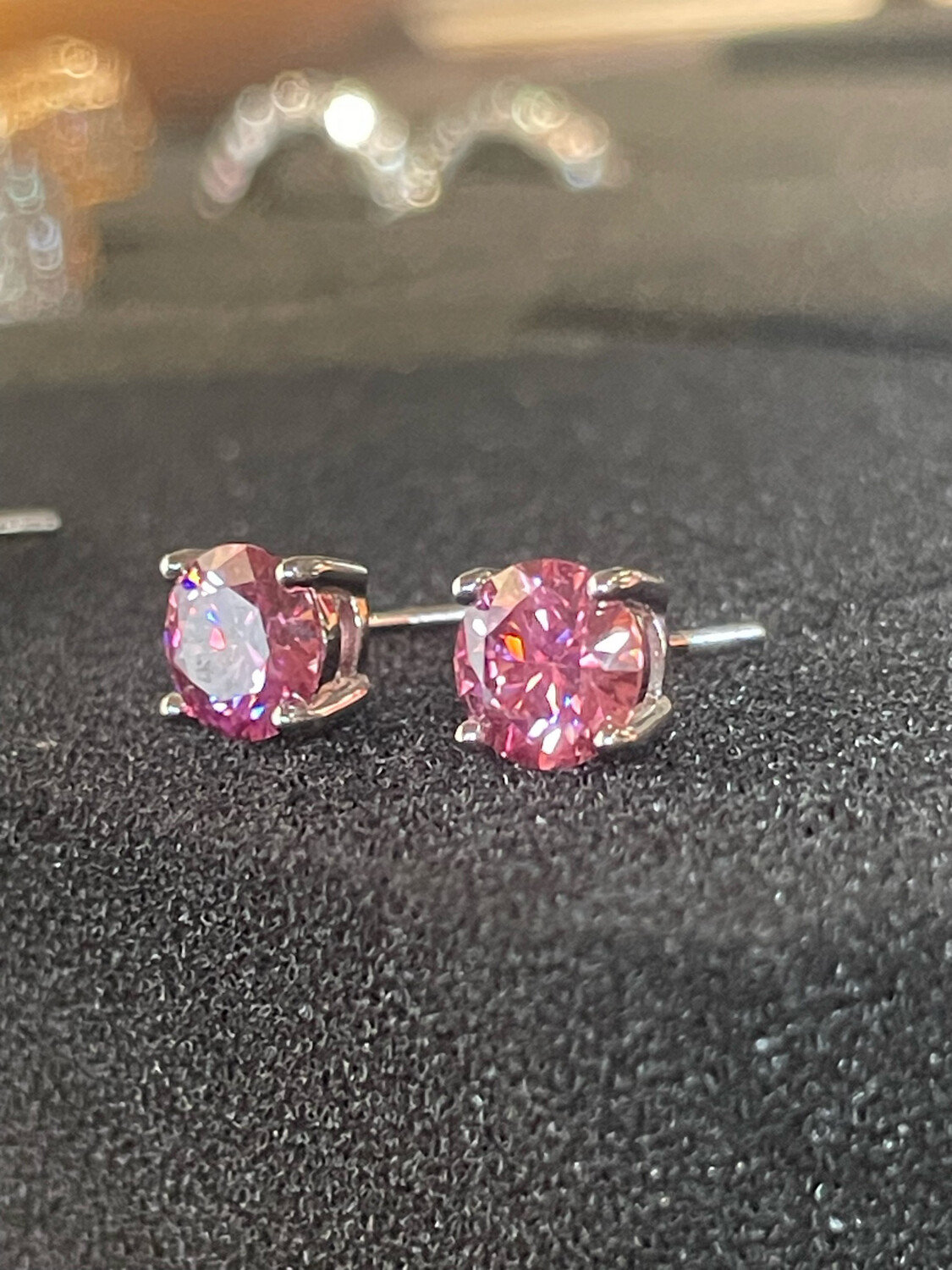 Purple stud 0.5ct💎 Moissanite Earrings