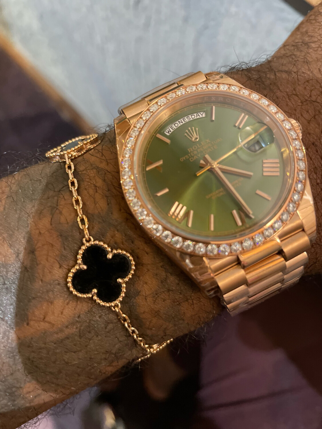 Super Clone Rolex DayDate 40 Everose Gold Plated Diamond Bezel Olive Green Dial 228345RBR