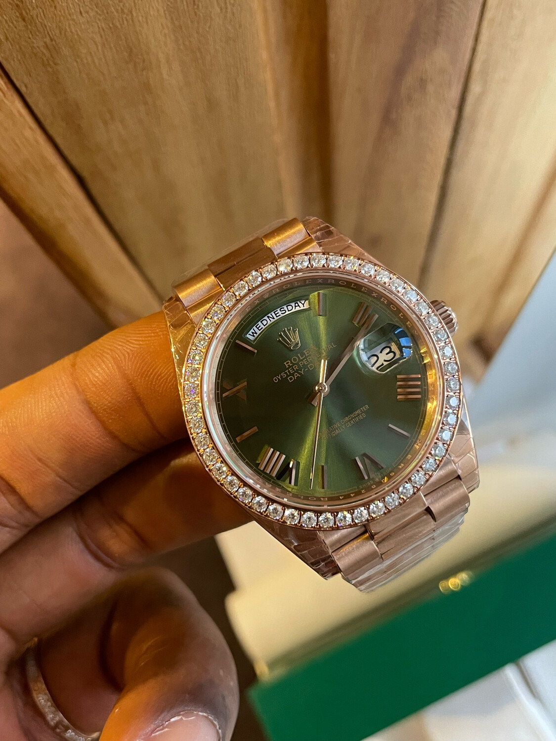 Super Clone Rolex DayDate 40 Everose Gold Plated Diamond Bezel Olive Green Dial 228345RBR