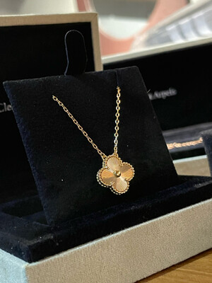 Van Cleef &amp; Arpels Necklace