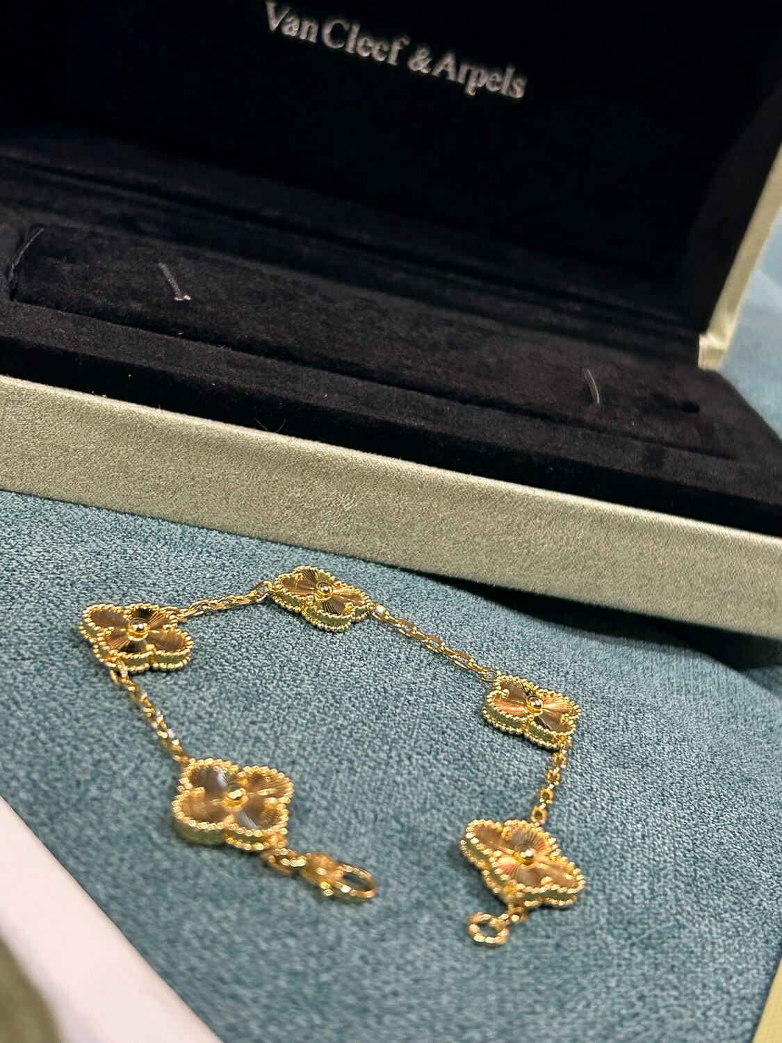Super Clone Gold Van Cleef &amp; Arpels