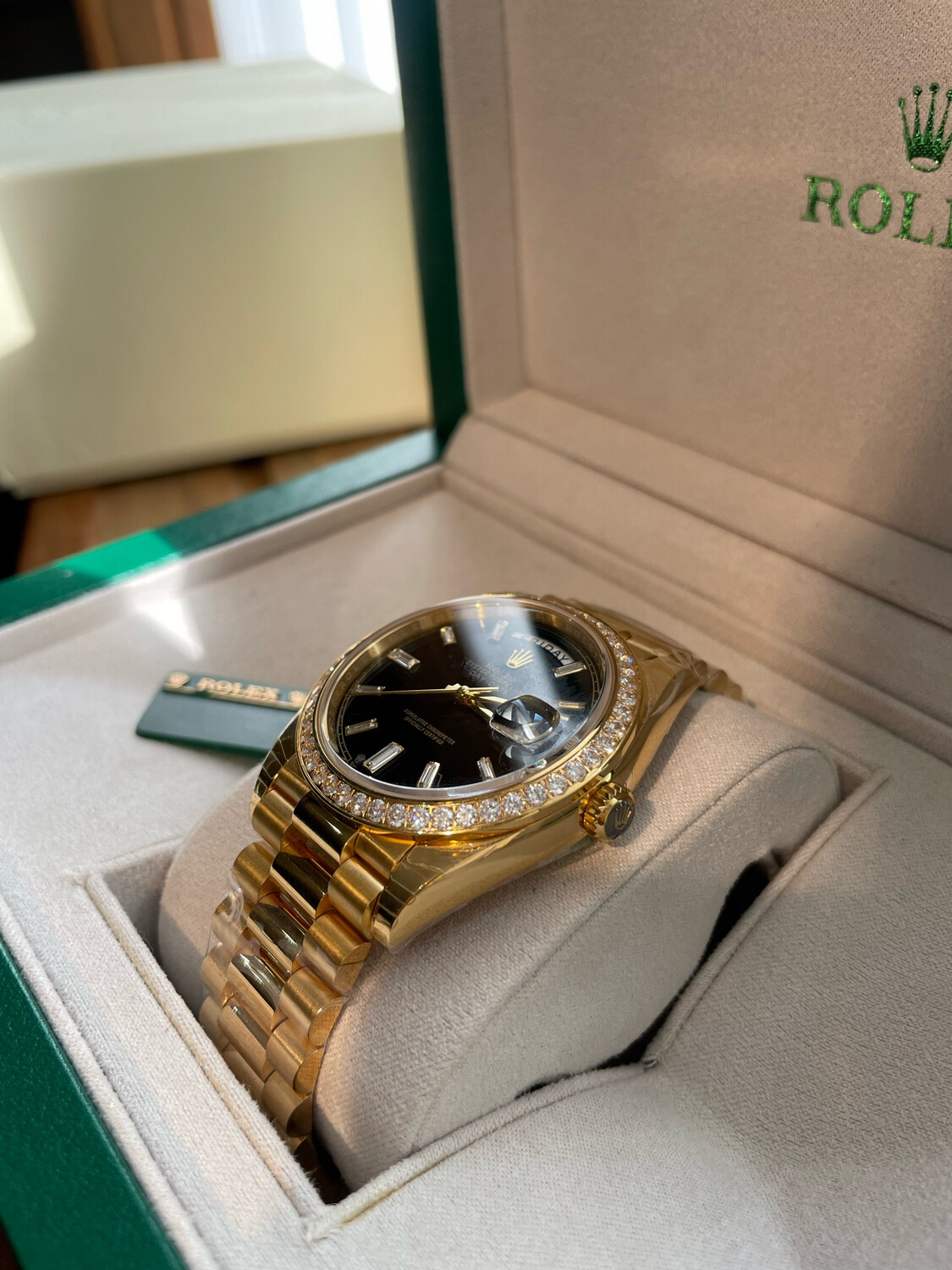 SC | Day-Date 40 Yellow Gold | Black Diamond Bezel
