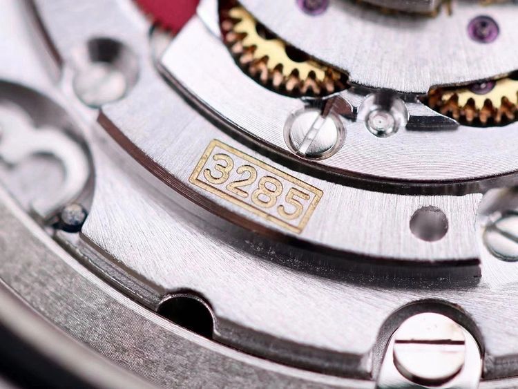 SC Rolex GMT super clone 126713GRNR