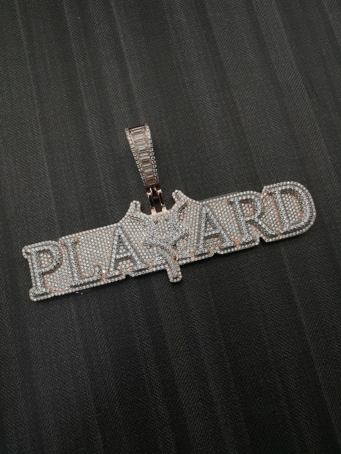 PLAYHARD Pendant and Cuban link