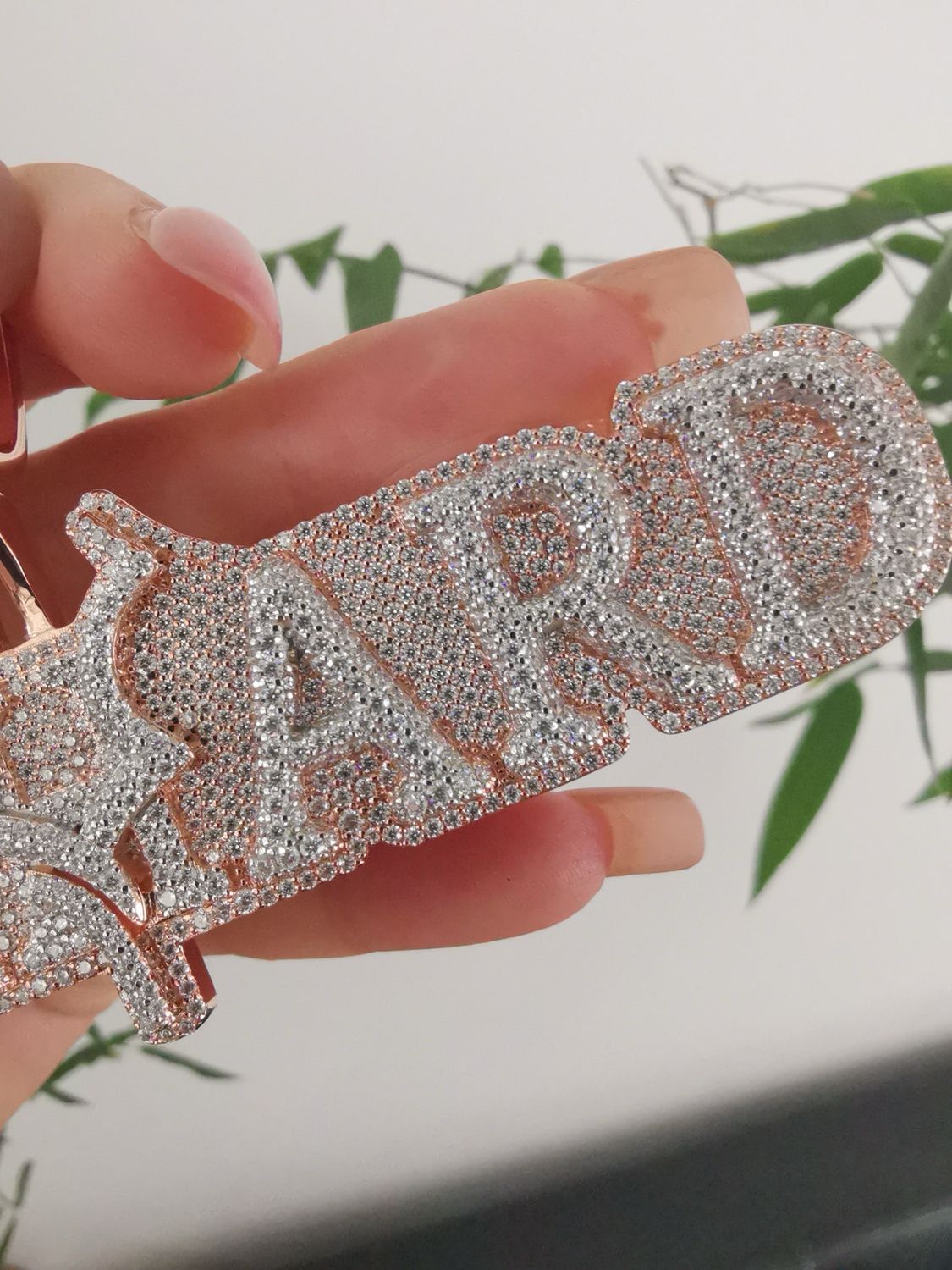 PLAYHARD Pendant and Cuban link