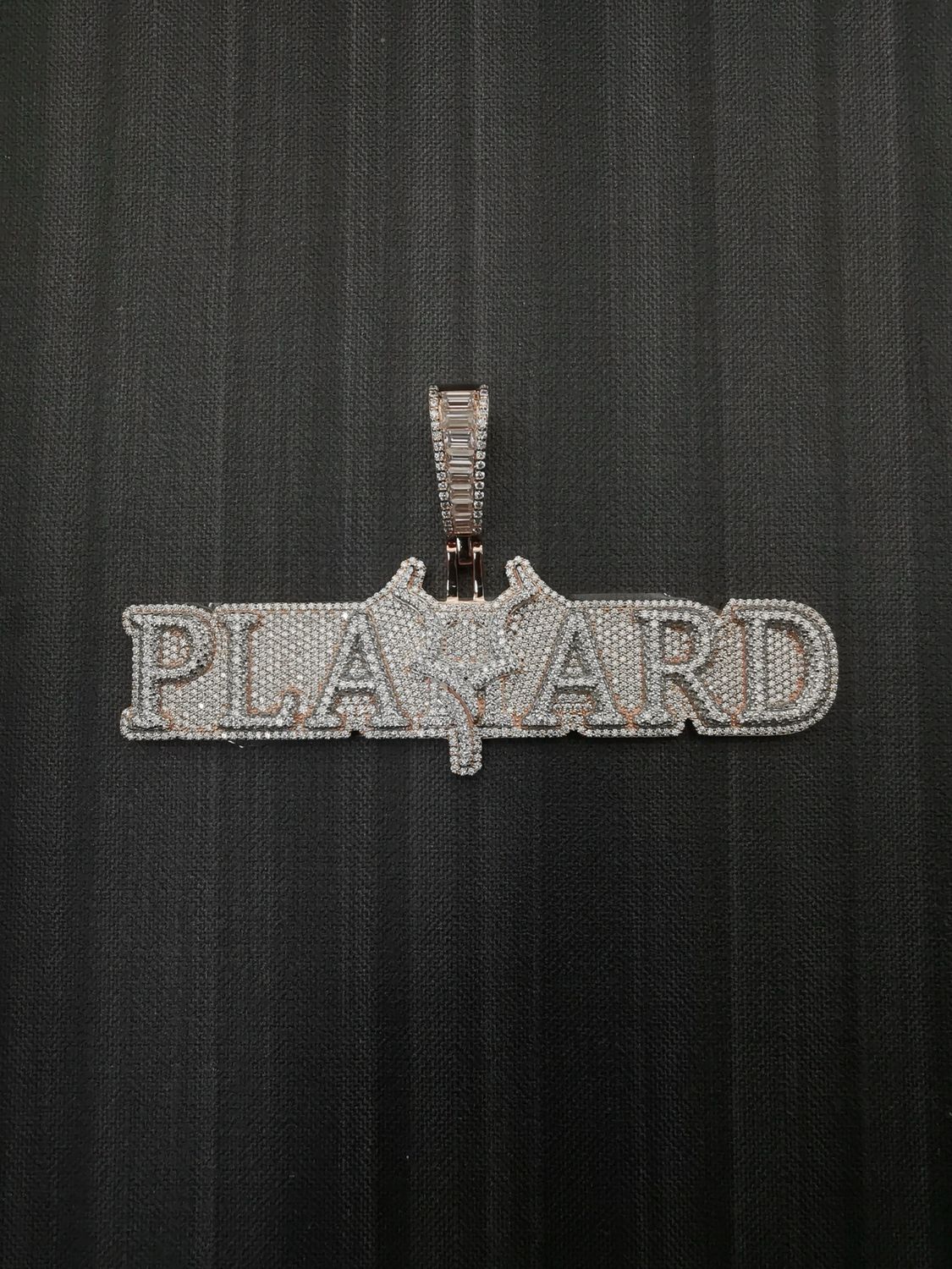 PLAYHARD Pendant and Cuban link