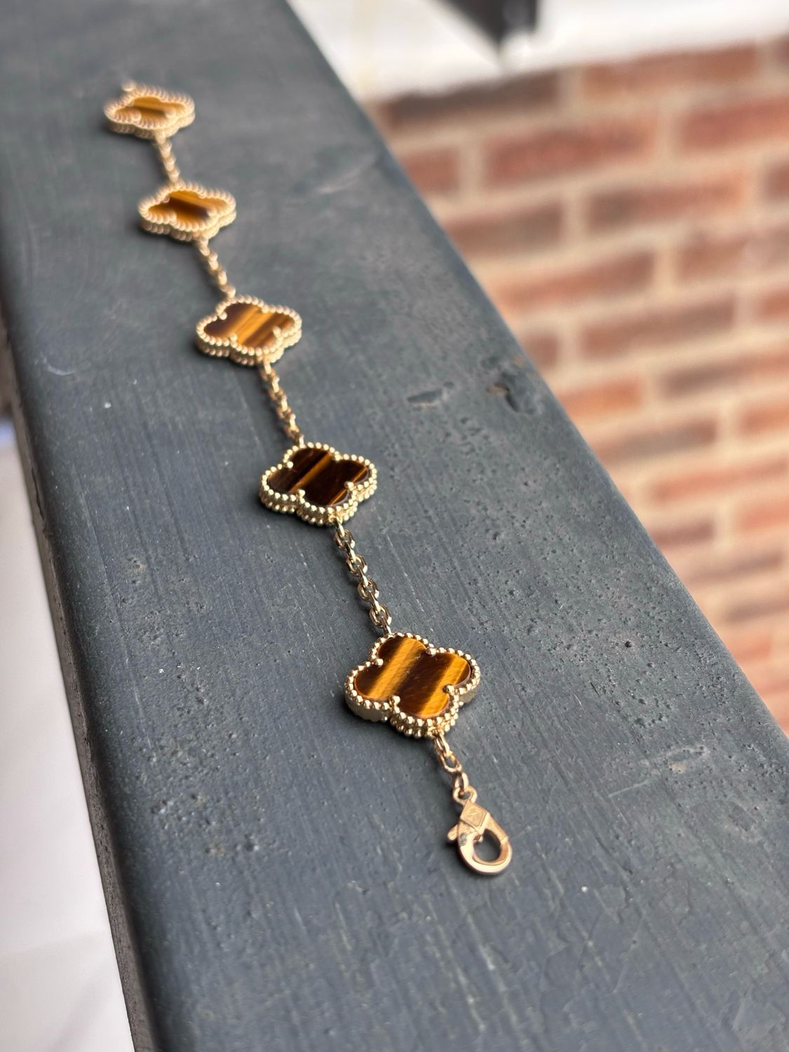 18k Rose gold VCA | Tiger eye Alhambra 5 motif 