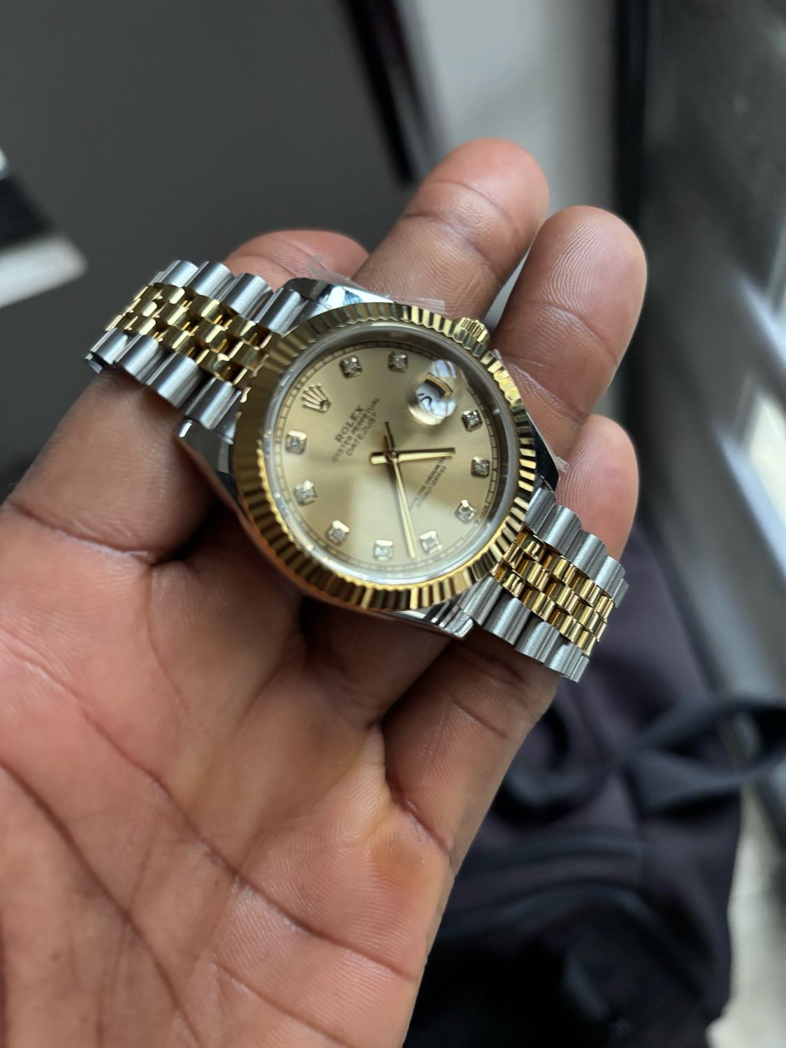 SC Rolex Datejust 41mm | Champagne diamond dial