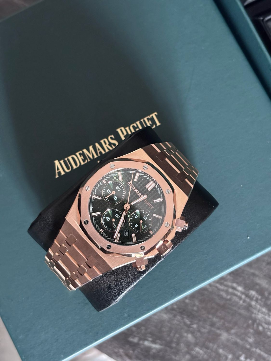 SC AP Royal Oak 41mm watch 26240OR