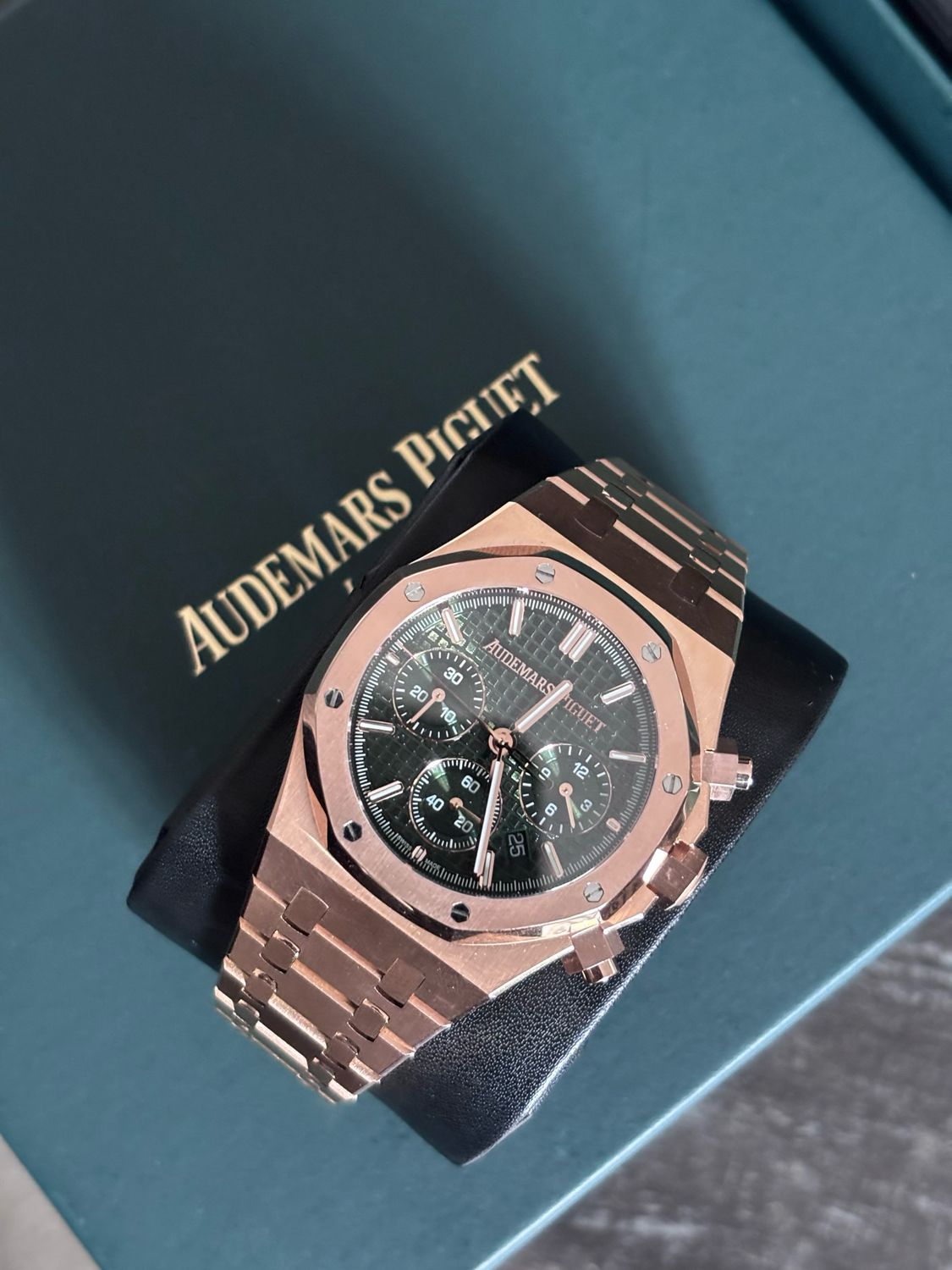 SC AP Royal Oak 41mm watch 26240OR
