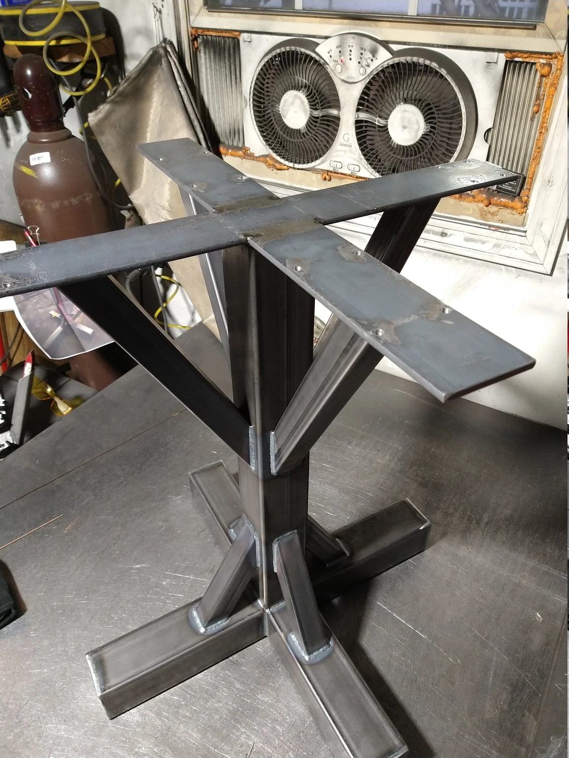 Pedestrian Table Base