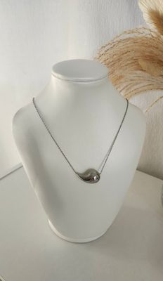Stainless Steel Amber Necklace (Silver color)
