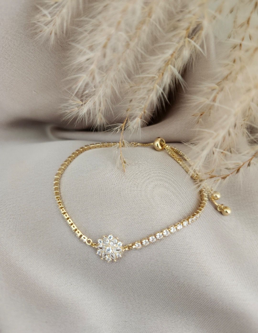 18k Gold Plated Essence Bracelet