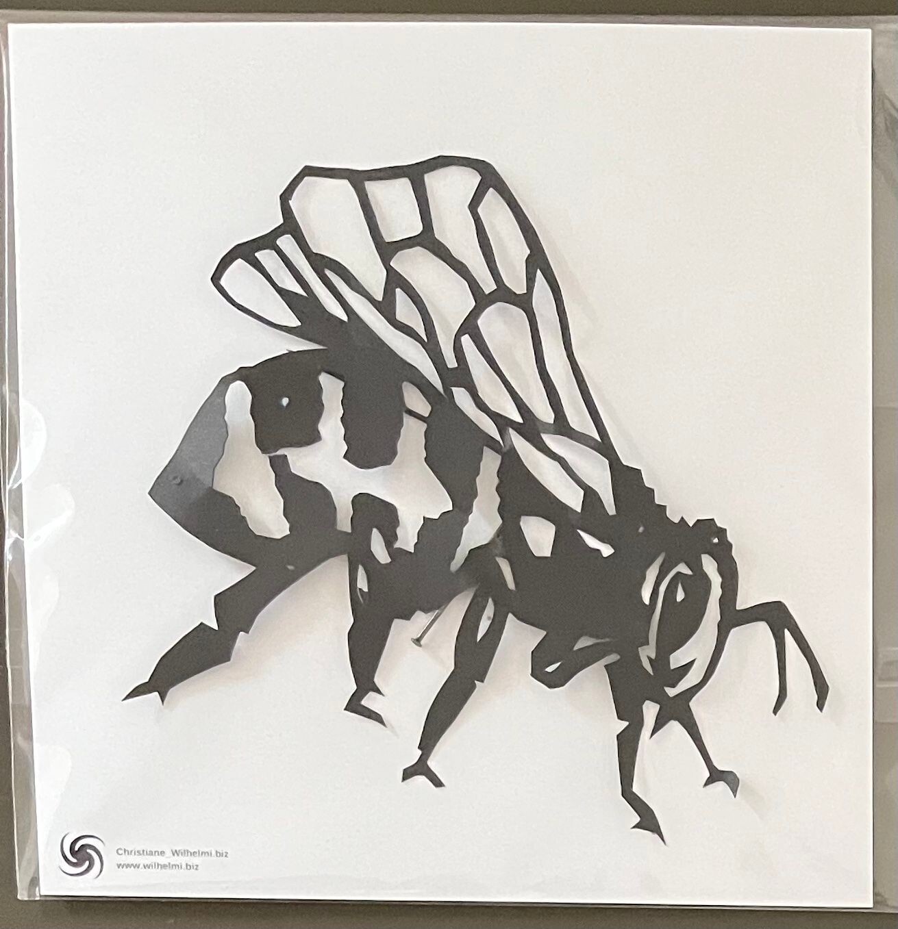 Bee_24 Scherenschnitt