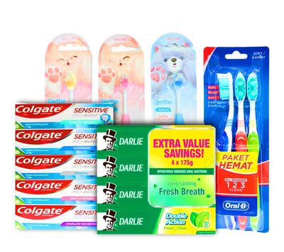 TOOTHBRUSH/TOOTHPASTE