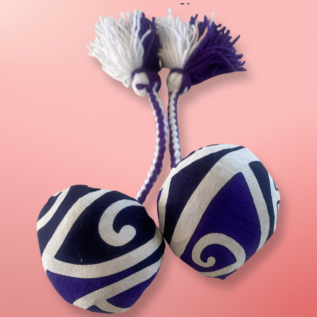 Purple Māori Themed Poi