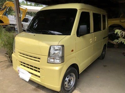 SUZUKI MINIVAN - DA64V