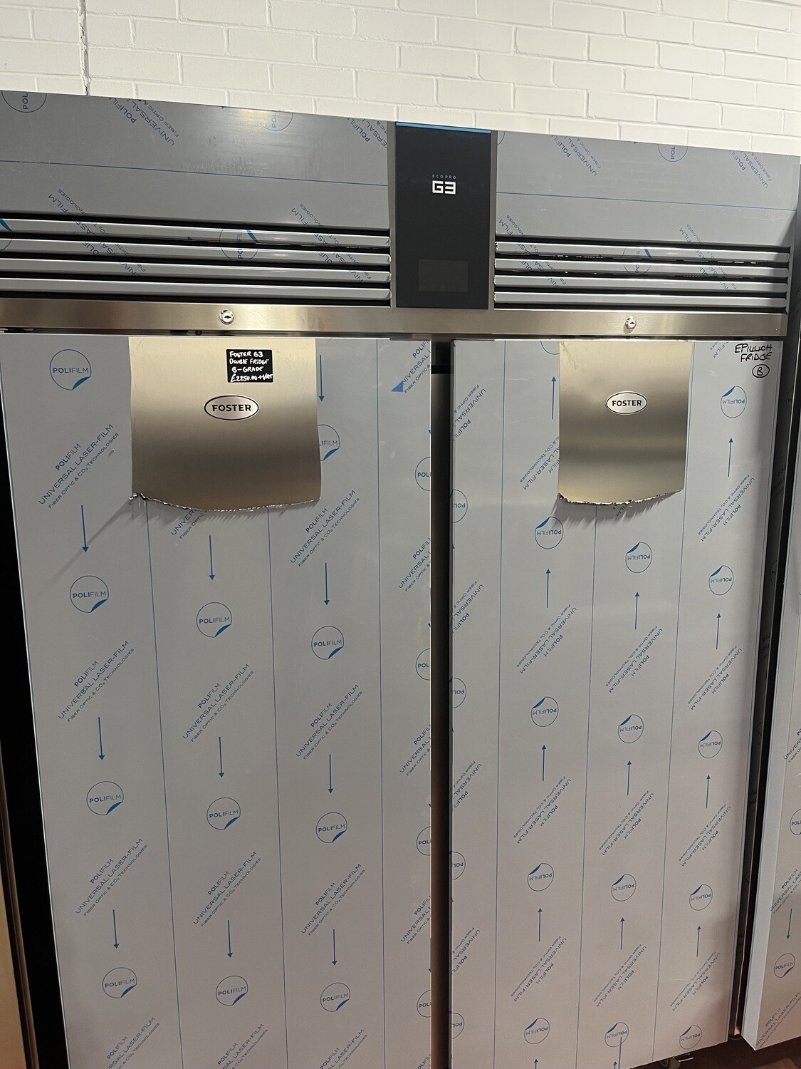 Foster G3 double door fridge EP1440H *B Grade* Foster G3 double door fridge EP1440H *B Grade*