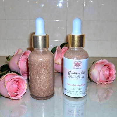 Goddess Oil ~ First Crush *New Formula*