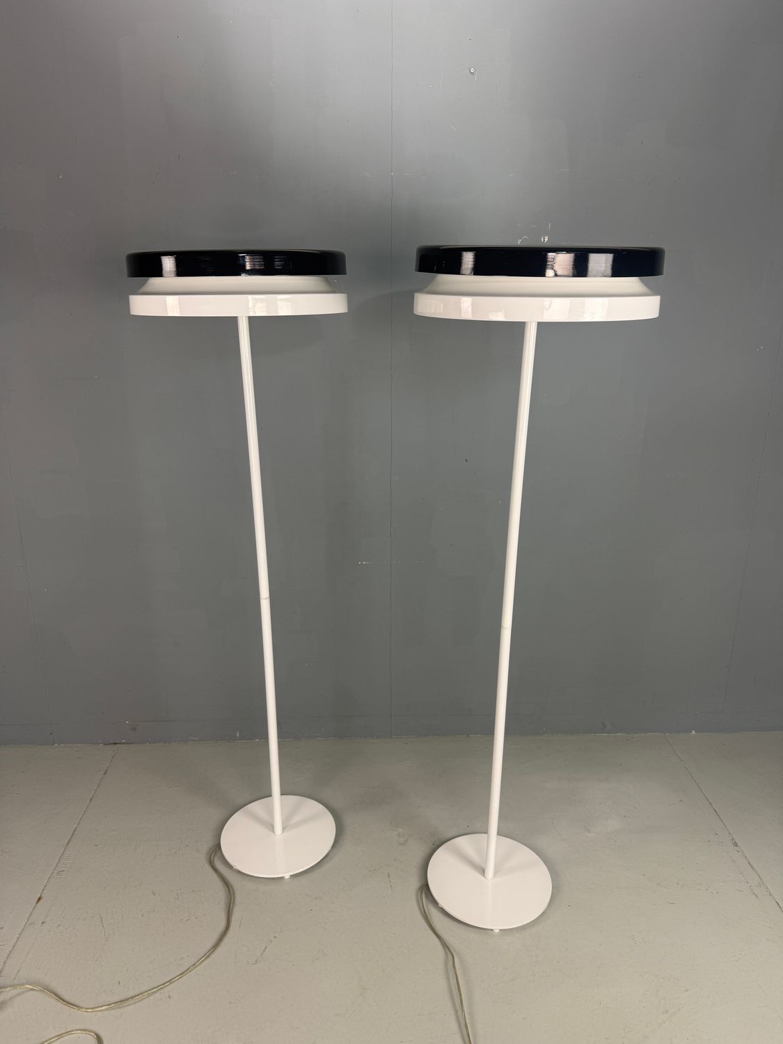 VloerLamp Toric– Design van Patrick Norguet voor Kundalini (KDLN)