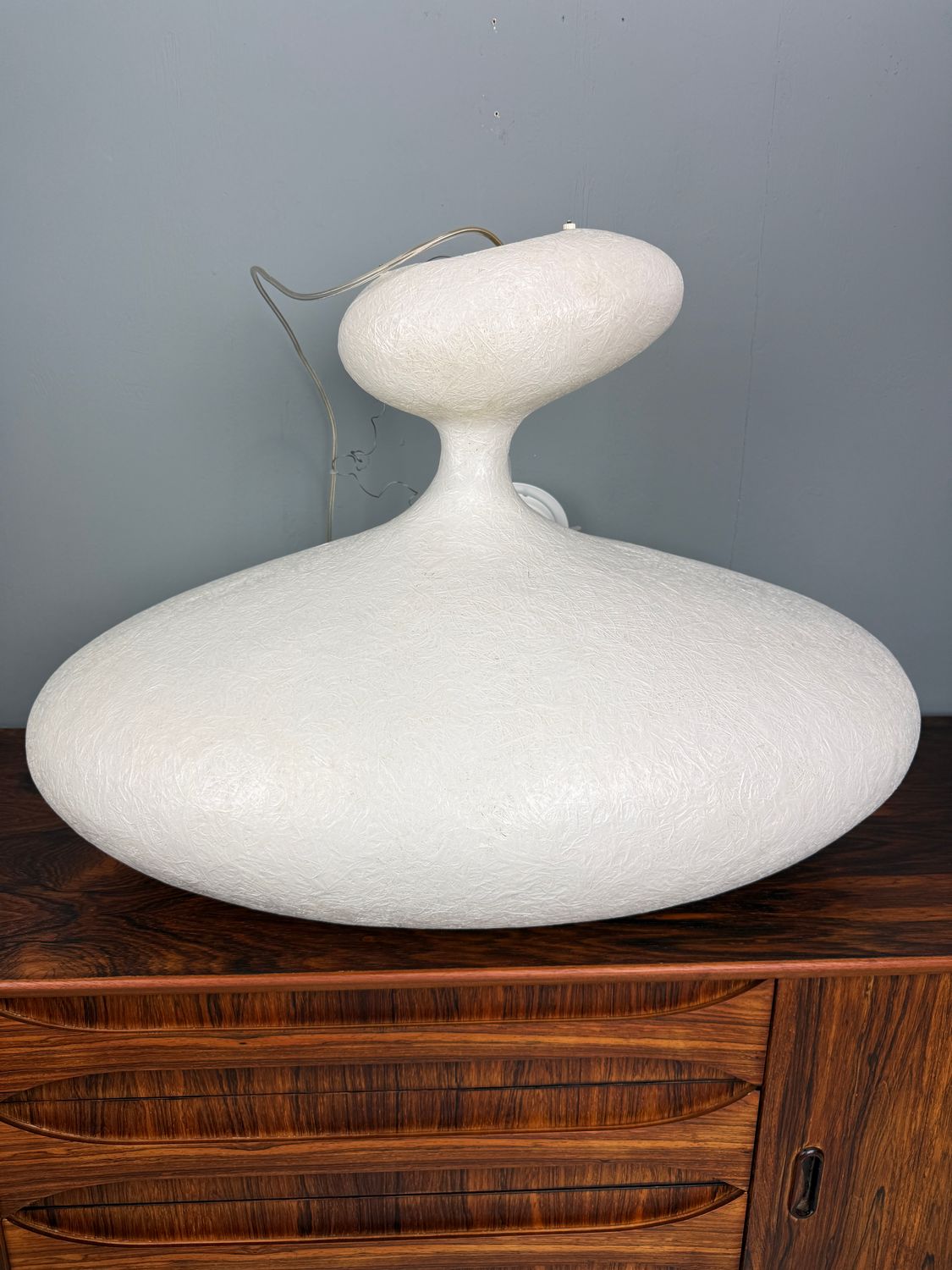​Kundalini design pendant lamp – sculptural cocoon lamp
