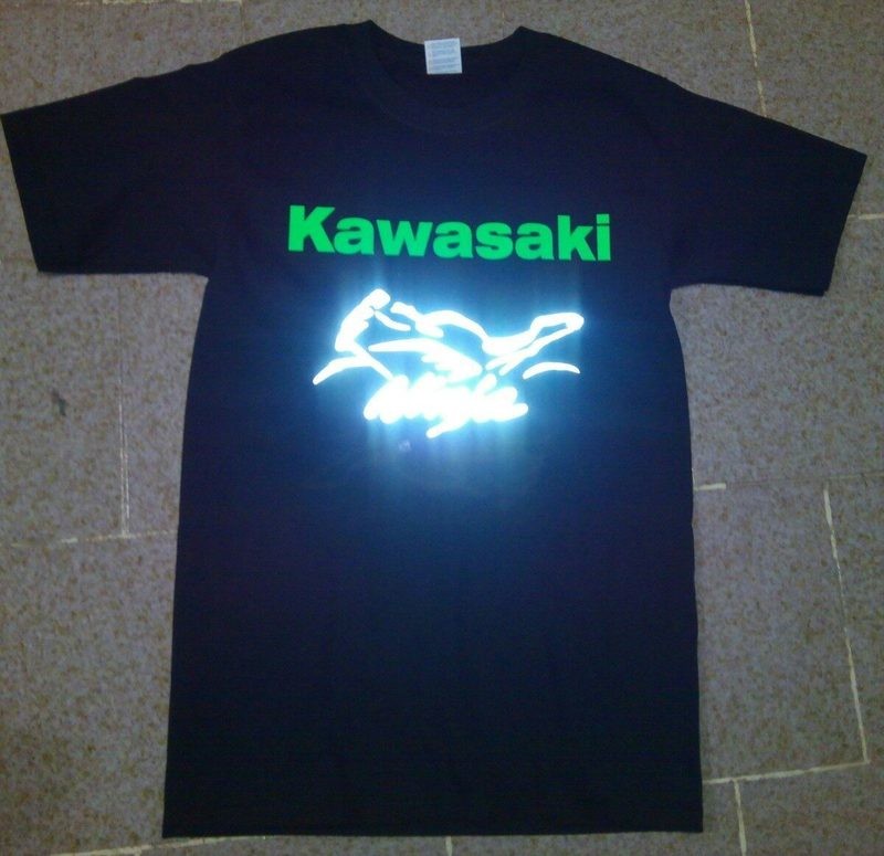 Camisetas  Estampadas con Vinilo Textil Reflectivo de Seguridad