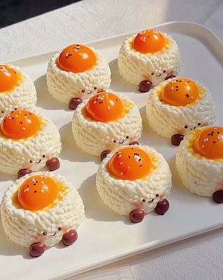 Egg Sushi Taba Squishy