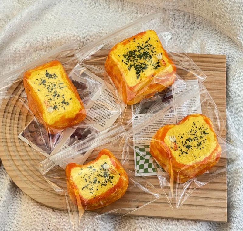 Water Burst Grilled Toast Taba Squishy