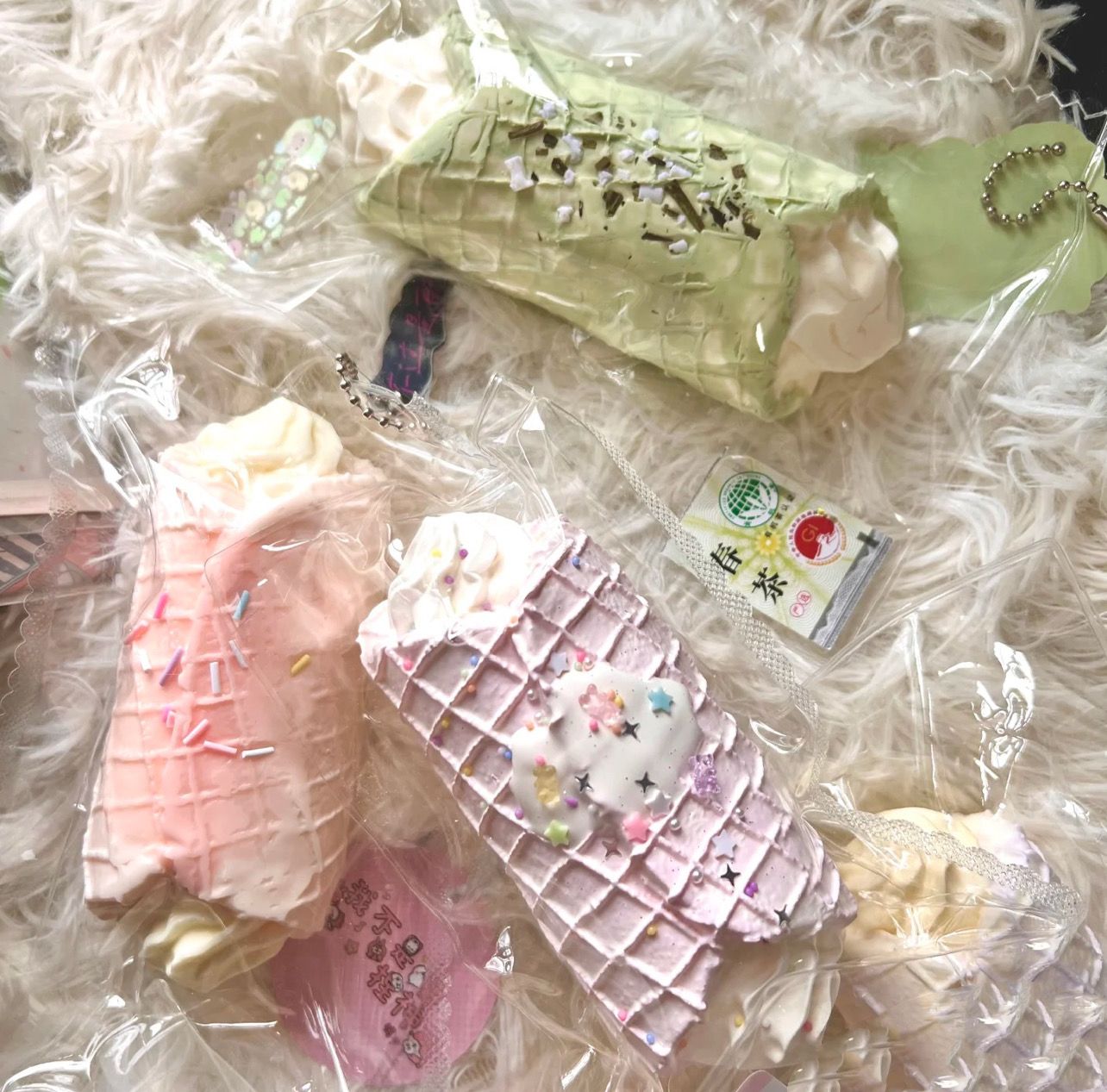 Cream-Filled Crunchy Pie Taba Squishy