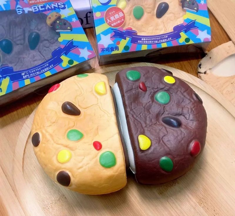 Hachimi Rainbow Cookie Foam Squishy Slow-Rising Cute SquishyToy Safe Material Fun Stressrelief